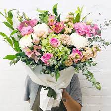 We've all been there—you're driving to work and realize that you forgot a special occassion. 25 03 20 Daily Flowers Flower Delivery Same Day Flower Delivery Flowers