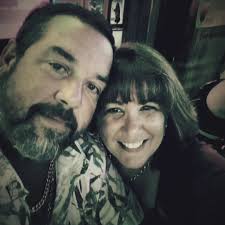 Why did La Casita Tropical in Hollywood, Florida close?