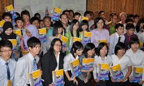 Vice chairman of the club. Kerajaan Negeri Iktiraf Pelajar Cemerlang Spm Stpm Buletin Mutiara