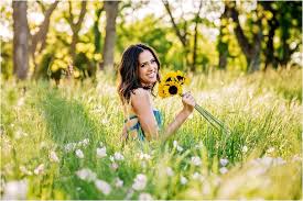 Lovely street and homes located on trail of flowers in sun city. Maddi S Senior Portrait Photoshoot Georgetown Texas Maegan Kylie Photography