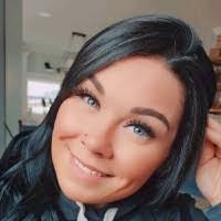 Barbara Bly's Instagram, Twitter & Facebook