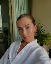 $200 to $Cashapp or PayPal massage me if you need a little something 💚