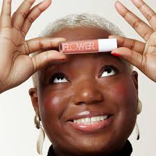 Bianca, Maggie, Ivy and Bri wear 🧡Amber Crush🧡 Shop our Gloss Crush Lip  Serum at your local @cvspharmacy or online at @ultabeauty