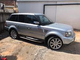 With a pick up and drop off service you don't have to worry about. Range Rover Garage In Prestbury