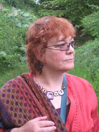 The Bad Tempered Gardener has a Mow(n)