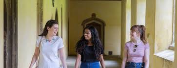 Michaelmas term 2013, oxford union society freshers guide. Freshers 2021 Magdalen College Oxford