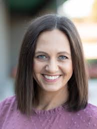 Sarah Hutcherson's Instagram, Twitter & Facebook