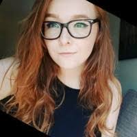 Elizabeth Knipe's Instagram, Twitter & Facebook