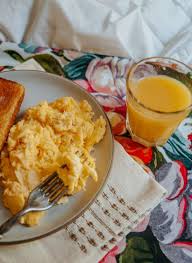 Special Scrambled Eggs Sponsored By The Florida Department Of Citrus The Kitchy Kitchen Scrambled Eggs Scrambled Eggs With Cheese Scrambled Eggs Recipe