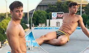 Team rubicon 2020 eoy social. Tom Daley Reveals He Has Crocheted His Own Pair Of Swimming Trunks Daily Mail Online
