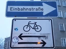 Vorfahrt Bei Radfahrer Frei Aus Einbahnstrasse Rechtstipp24
