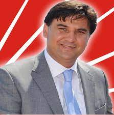 09 temmuz 1973 yılında fethiye’de doğdu. Alim Karaca Home Facebook