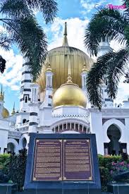 Bonda baginda ialah raja perempuan kelsom dan ayahanda baginda iaitu sultan iskandar shah sudah menjadi sultan dan raja pemerintah negeri perak darul ridzuan selama enam tahun dari. Gaya Travel Magazine On Twitter Once Served As The State Mosque Before The Completion Of Masjid Sultan Idris Shah Ii Ubudiah Royal Mosque Is One Of Malaysia S Most Beautiful Mosques Located At