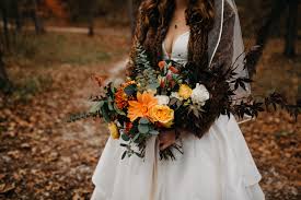Jvc studio, llc and brushed beauty llc photographer: Intimate Autumnal Springfield Mo Forest Wedding At Rockspan Lodge Junebug Weddings