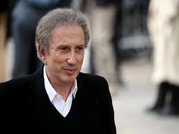 Jun 21, 2021 · michel drucker, très ému, revient sur son opération du cœur dans tpmp. Vire Normandie Michel Drucker Donne Des Nouvelles Rassurantes Et Se Prepare A Reprendre Ses Emissions De Television La Voix Le Bocage