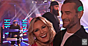 Sitio web dedicado a brindar información de los acontecimientos mas destacados de la región centro del país. Cm Punk Se Burla Luego De Descubrir Que Renee Young Tiene Covid 19