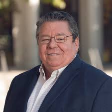 Leadership in Uncertain Circumstances