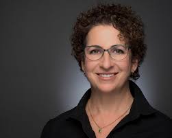 AP names Benjaminson as national news editor for beats