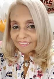 Luz Quinones's Instagram, Twitter & Facebook