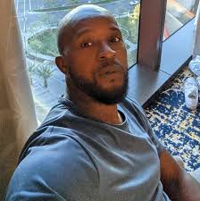 Nobody gets rich by multiple streams of income, the only way to get rich is  by doing one thing very very well and stick to it till you break through..