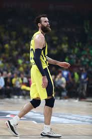 Fenerbahçe beko basketbol takımı, thy avrupa ligi kadrosuna tarık biberovic'i dahil etti. Fenerbahcebasketbolkadro Adli Kullanicinin Fenerbahce Basketbol Kadro Panosundaki Pin Boston Celtics Los Angeles Lakers Mac