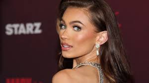 Miss USA Noelia Voigt dimite