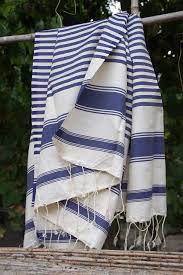 Fouta towel - Wikipedia