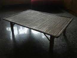 Woman hand reading newspaper on mobile phone Coffee Table Made Entirely Out Of Rolled Up Newspapers Cardboard Crafts Diy Newspaper Coffee Table
