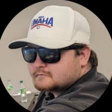 Drew Blackwell (@Drewblackwell5)