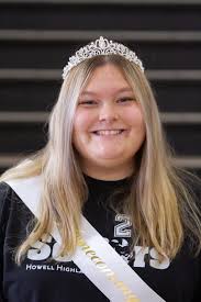 Howell's homecoming royalty prepares for homecoming festivities