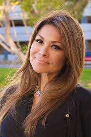 Michelle Angle's Instagram, Twitter & Facebook