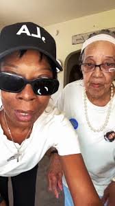 Auntie Pam about Frankie Beverly