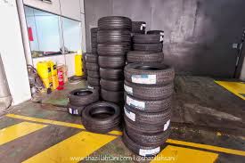 Apa yang menarik perhatian saya bukan setakat mereka menukar minyak enjin kereta tapi mereka juga memberikan servis mencuci kereta percuma apabila kita menukar minyak kereta berjenama gulf di sini. Shazillah Sani Servis Kereta Di Casumina Tyre M Sdn Bhd