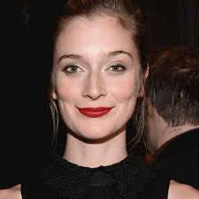 Cuál es el valor neto de Caitlin Fitzgerald a partir de 2022? su biografía,  relación