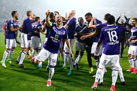 Hendrik van crombrugge, killian sardella, elias cobbaut, derrick luckassen, amir murillo (46'. Rsca Moet Weer Rsca Worden De Morgen