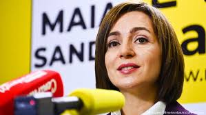 Mai multe persoane care nu pot merge la secţii din motive de sănătate au solicitat urna mobilă. Curtea ConstituÈ›ionalÄƒ A Validat Mandatul Maiei Sandu Psrm Se PregÄƒteÈ™te De Anticipate Moldova Dw 10 12 2020