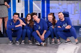 Michele perniola duetta con elisa. Michele Bravi Ospite Amici In Onda Sabato Alle 14 10 Su Canale 5 Dal 25 Marzo Al Via La Fase Serale Video Music Star S Blog