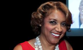 5 things to know: Amanda Davis discusses alcoholism, depression
