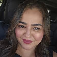 Jennifer Cunnington's Instagram, Twitter & Facebook