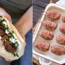 Leckere Kofte Ekmek Vom Grill Rezept In 2020 Lecker Lebensmittel Essen Grillen