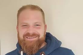 Heartbroken daughter speaks after losing both parents in a year