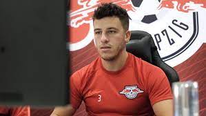 Diego demme is a german professional footballer who plays as a defensive midfielder for serie a club napoli and the germany national team. Diego Demme Nach Vbl Debut Bin Gut Aus Der Affare Gekommen Mit Dem 0 2 Kicker