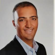 Du bist eine Heldin! Du bist ein Held! So hat die Festrede von Matthias  Nold am 16.6 an der Diplomfeier in Olten begonnen. Diese Rede hat die  Hürden beinhaltet, die wir im