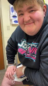 Bruce Lentz's Instagram, Twitter & Facebook