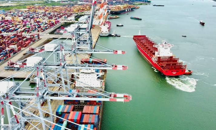 Khi cảng biển khai thác chung hạ tầng