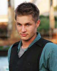Travis fimmel (born 15 july 1979) is an australian actor and former model. Ragnar Lothbrok Travis Fimmel Haircut Style Men S Style
