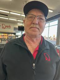 UPDATE : I restarted the fundraiser because the transfers will cost more  than I thought. We're almost there, though! You're all amazing