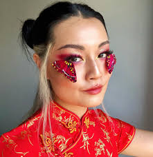 It's always best to emphasize one feature at a time. 7 Butterfly Makeup Tutorials Just In Time For Halloween