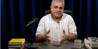 Dritan Hila: Mirela Kumbaro &euml;sht&euml; hero i v&euml;rtet&euml; i turizmit shqiptar. N&euml;  Greqi e ke shezllonin falas, por t&euml; detyrojn&euml; t&euml; hash aty &ndash; Saranda News