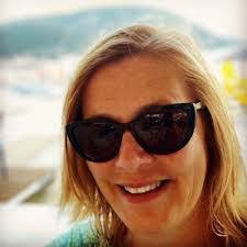 Vicki Ware's Instagram, Twitter & Facebook